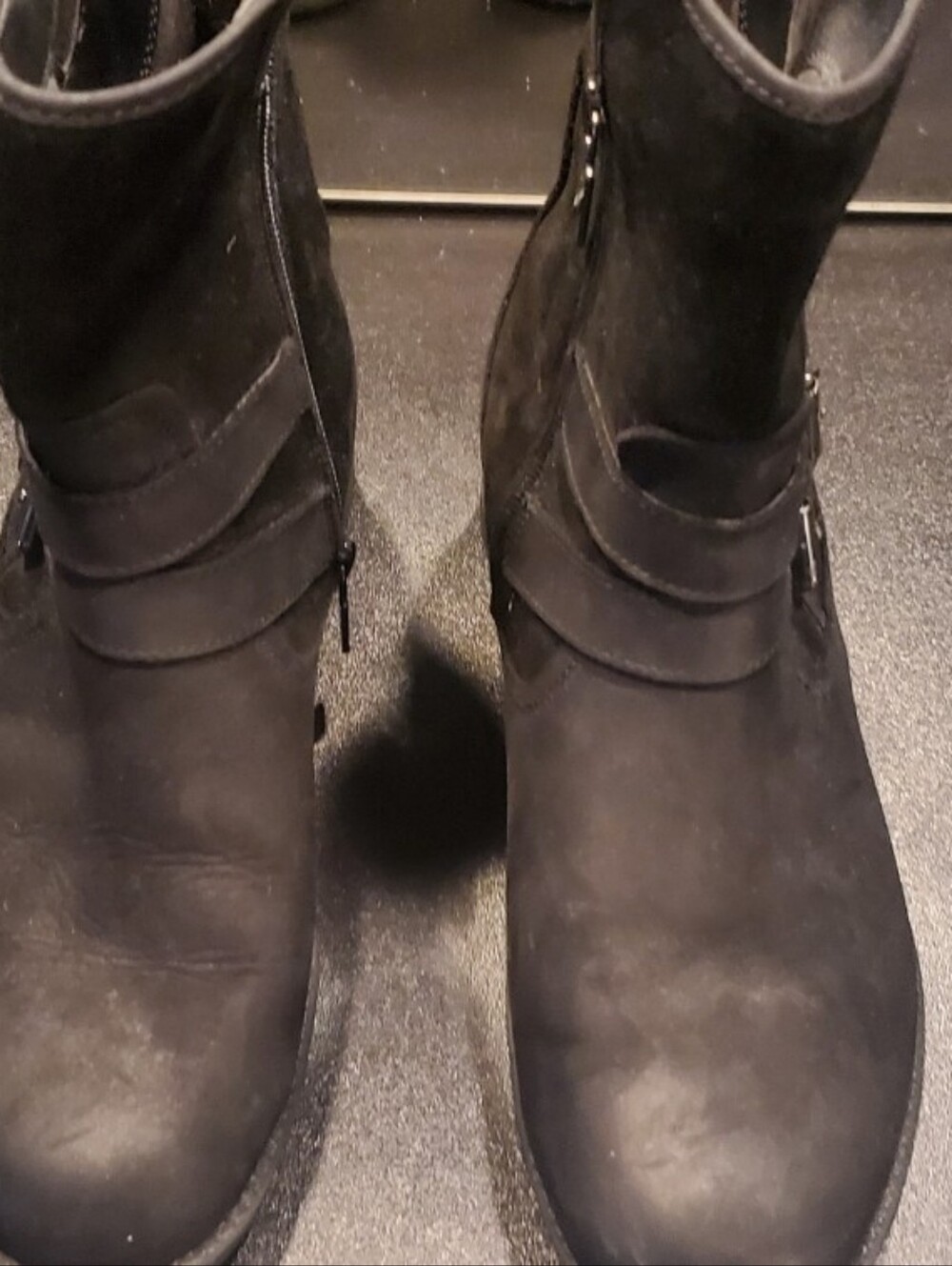 Blondo  Tula Waterproof Suede Black Size 8